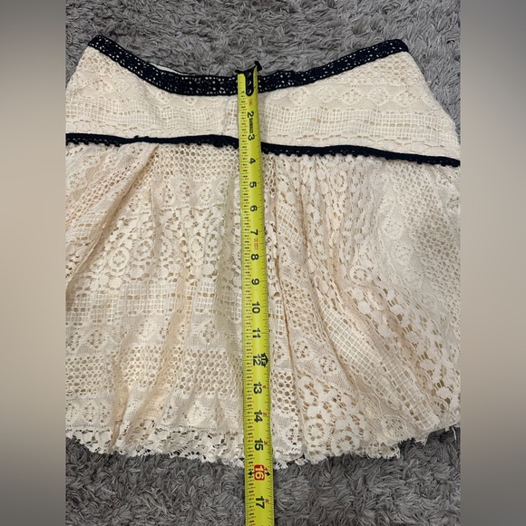 Lace Free People skirt - Picture 3 of 4